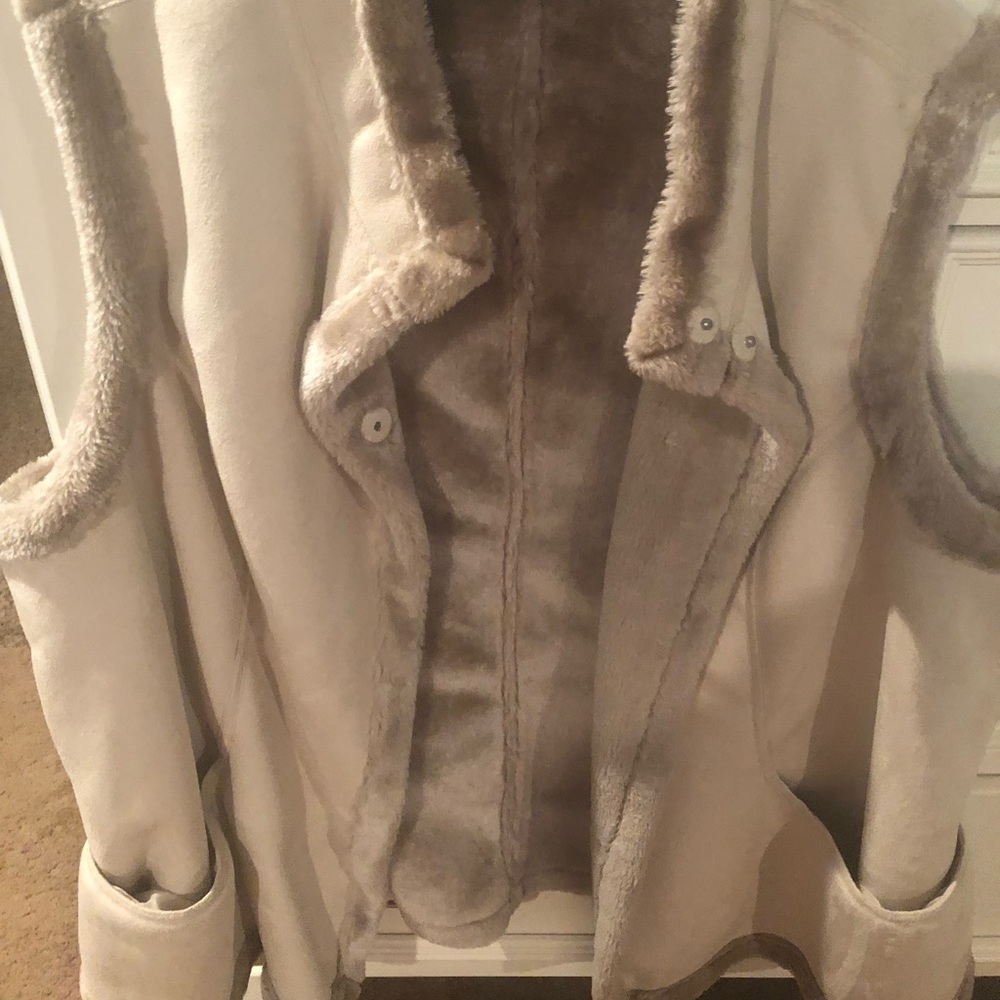 Suede vest